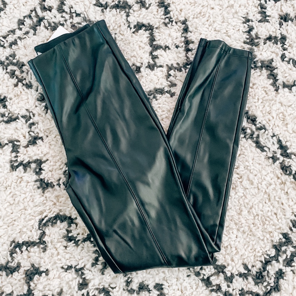 Leather leggings